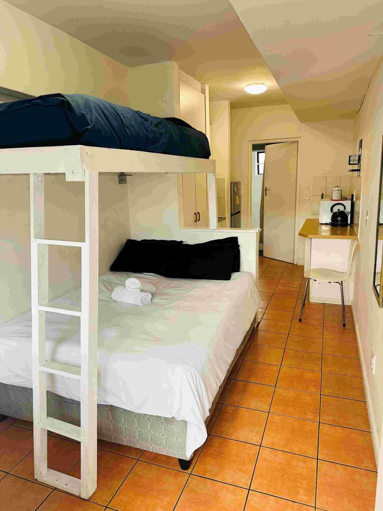 Green Elephant Backpackers Cape Town Eksteriør bilde